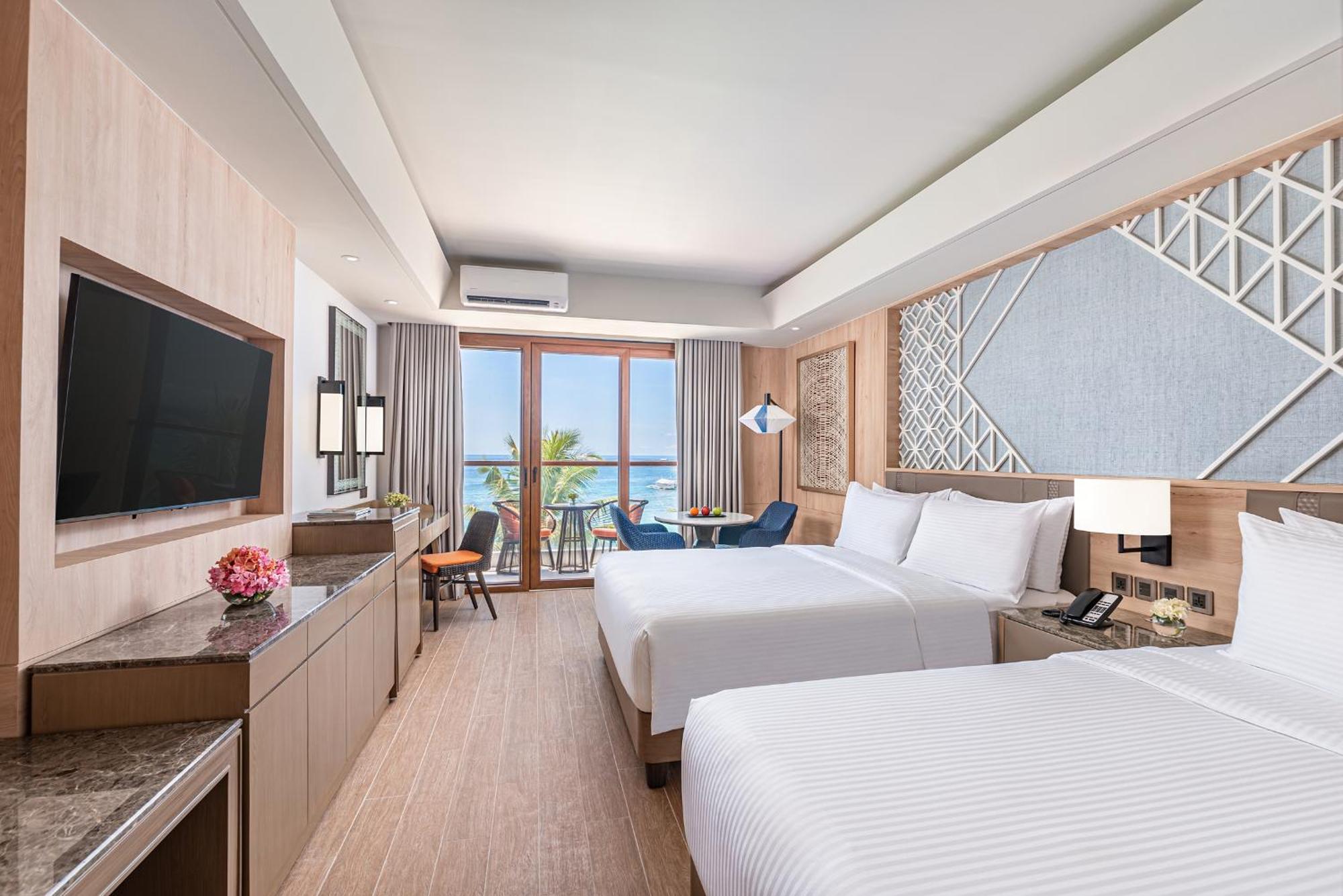 Henann Premier Coast Resort Panglao Bagian luar foto